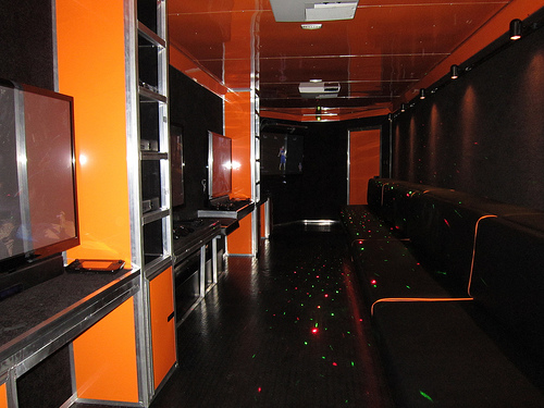 orange-interior-3
